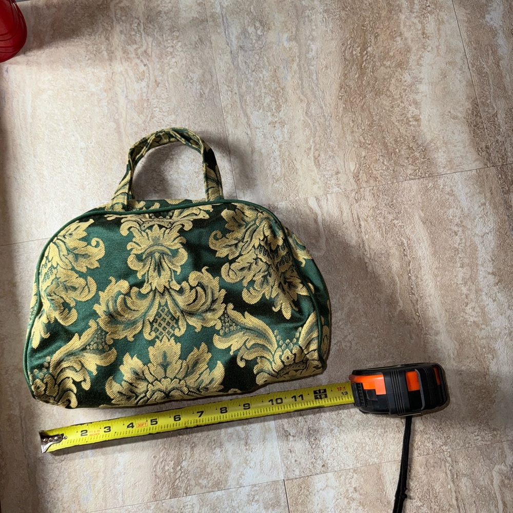 Vintage makeup or travel bag - Picture 9 of 14